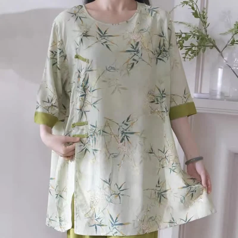 Elegantes Loungewear-Set aus Bambus im orientalischen Stil