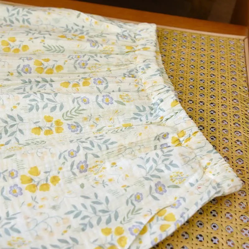 Tulpen- und Blätter-Pyjama-Set aus Baumwollgaze