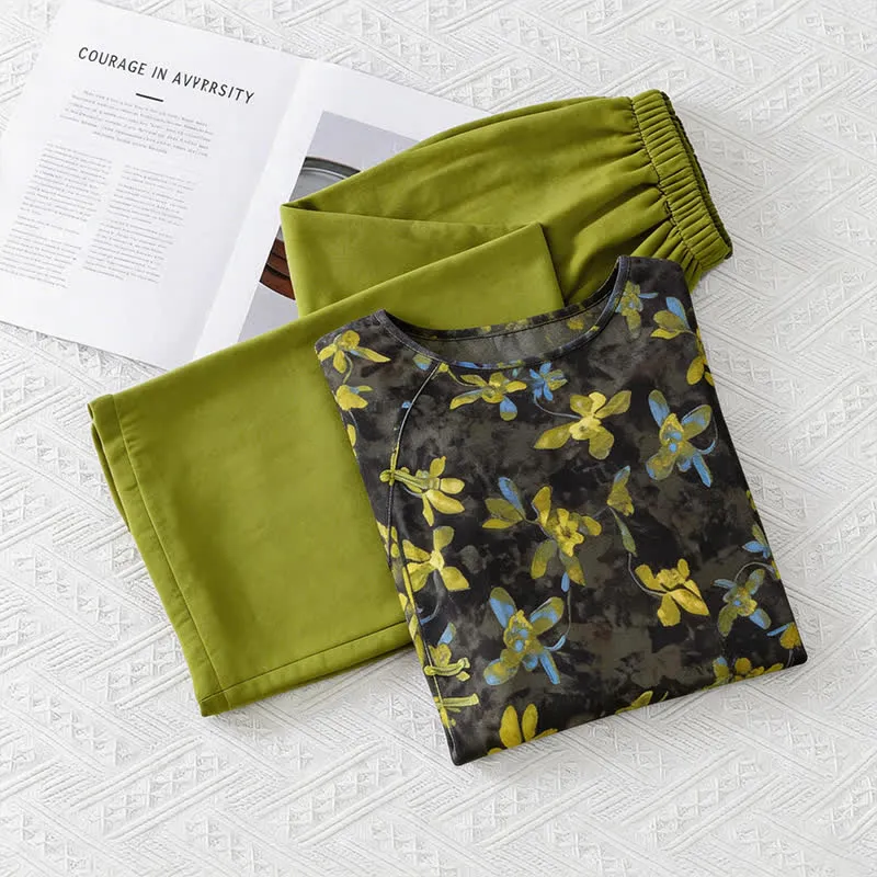 Retro-Pyjama-Set mit Blumenmuster im orientalischen Stil