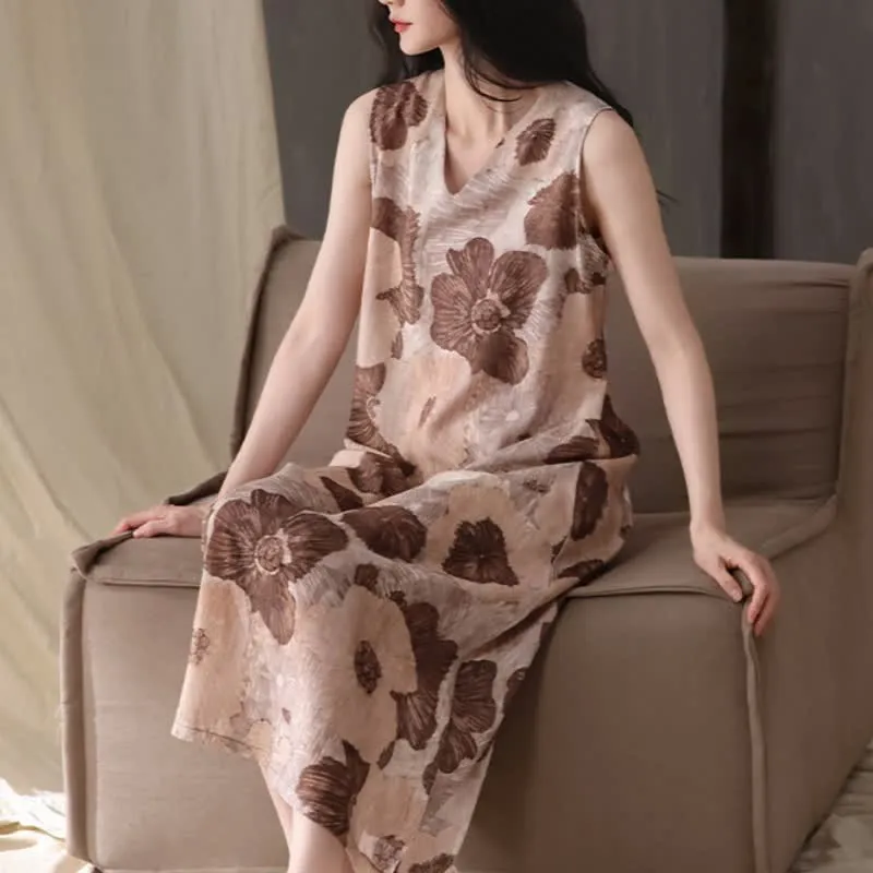Ärmelloses Cami-Nachthemd mit künstlerischem Blumenmuster