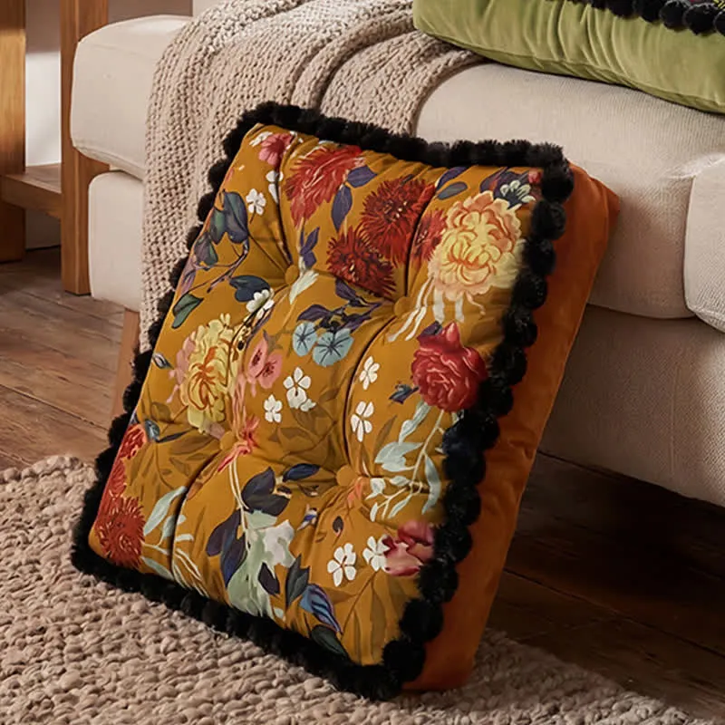 Vintage-Sitzkissen mit Blumenmuster und Pomponborte