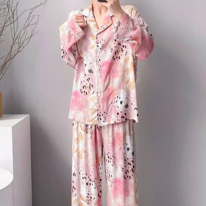 Pyjama-Set mit Blumen- und Leopardenmuster