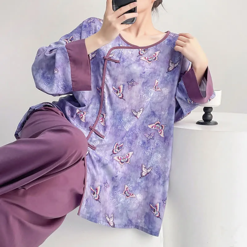Loungewear-Set „Lila Schmetterling“ im orientalischen Stil