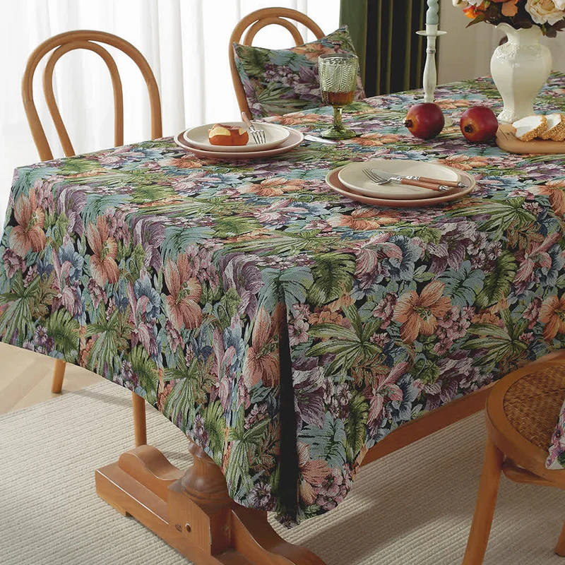 Tischdecke „Malerischer Garten“ aus Jacquard