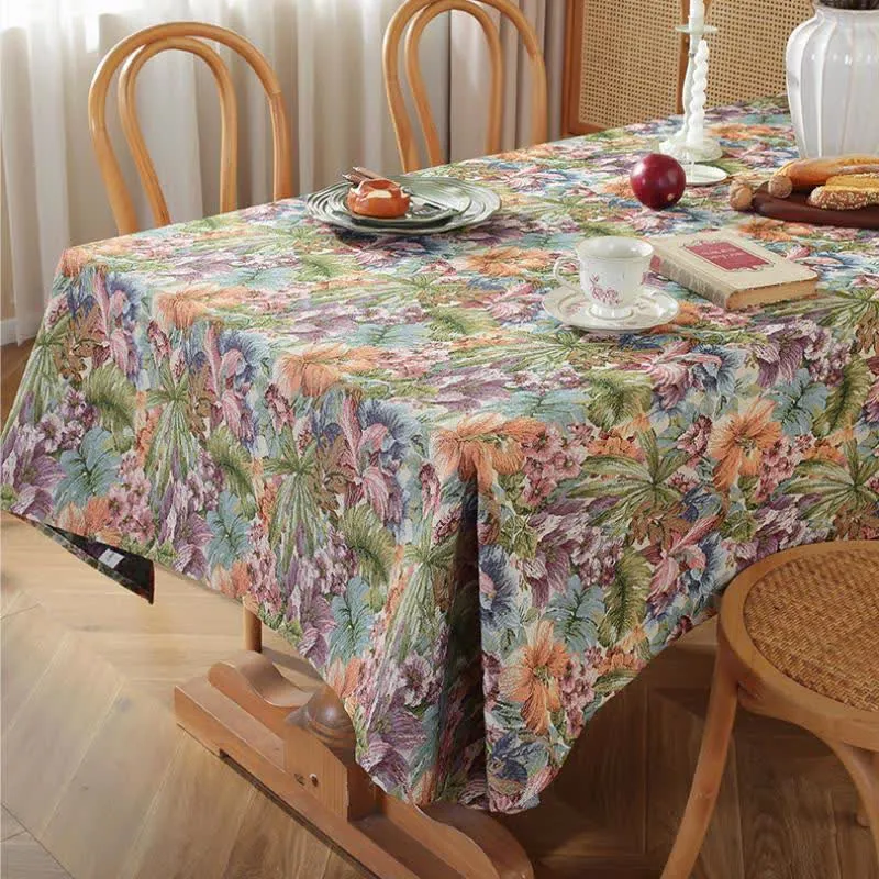 Tischdecke „Malerischer Garten“ aus Jacquard