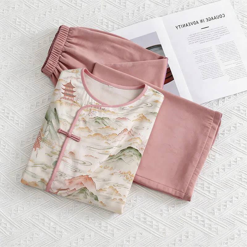 Loungewear-Set im orientalischen Stil