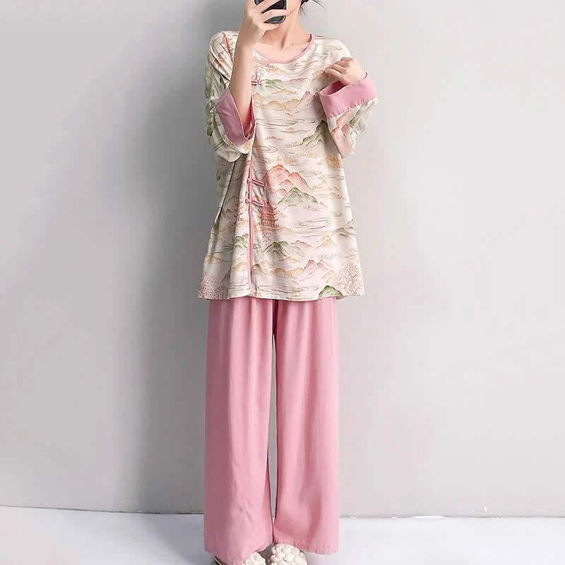 Loungewear-Set im orientalischen Stil
