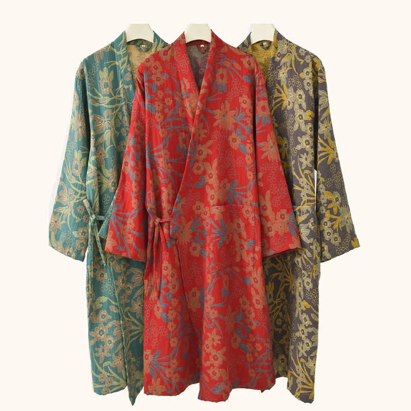 Kimono-Baumwollmantel mit pastoralem Blumenmuster und Jacquard-Print