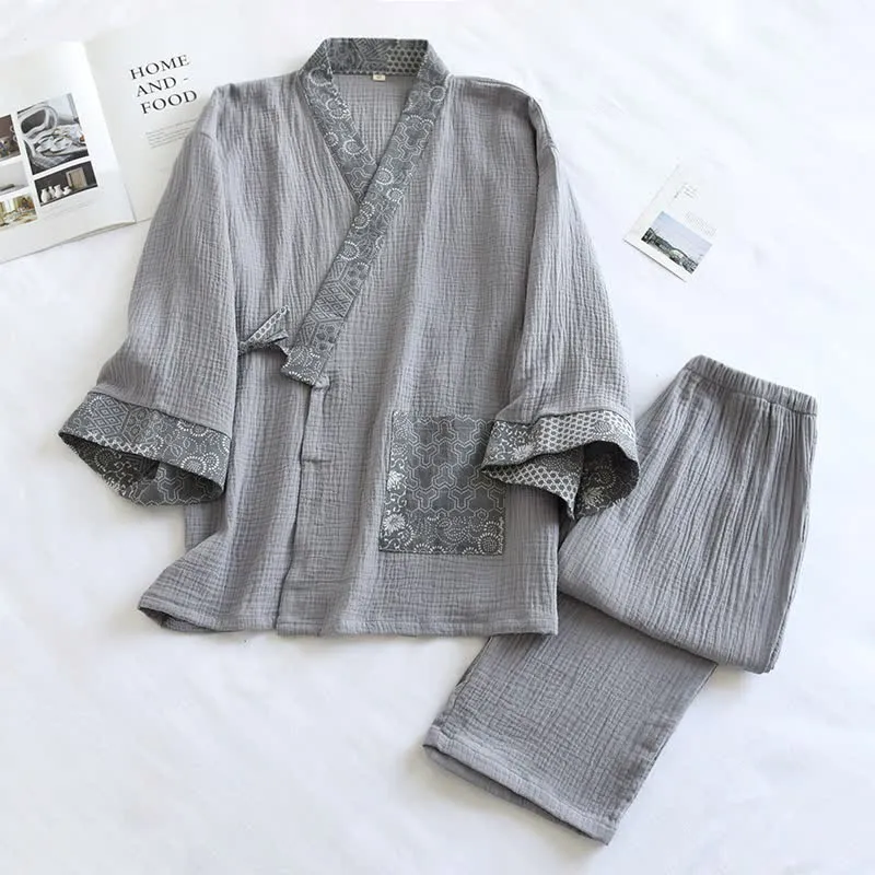 Kimono-Pyjama aus Baumwollgaze im Ethno-Stil
