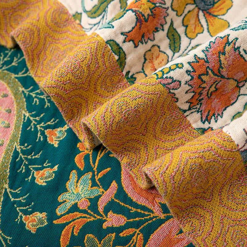 Wendbare Sofadecke aus Baumwollgaze mit Paisley- und Blumenmuster