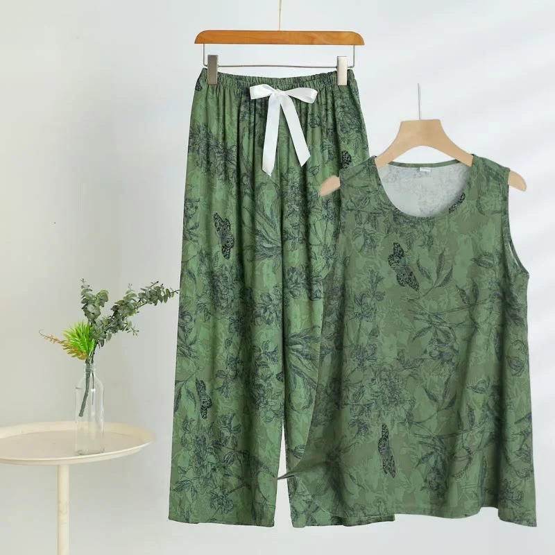 Schlafanzug mit grünem Blumenmuster und Schmetterlings-Tanktop und Hose