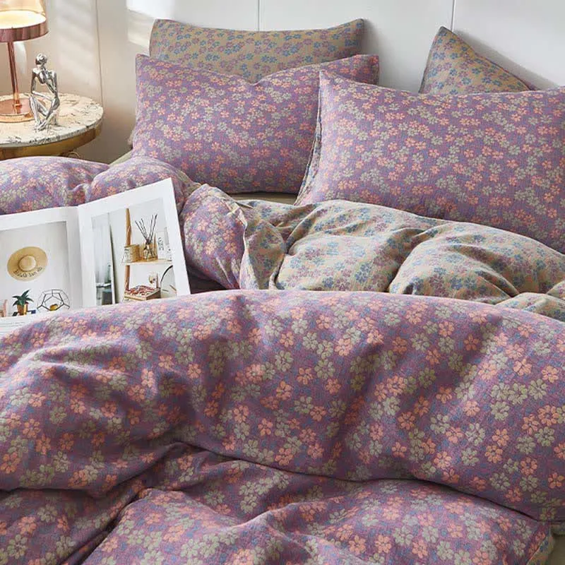 Bettwäsche aus Baumwoll-Doppelgaze mit zartem Cottage-Blumenmuster