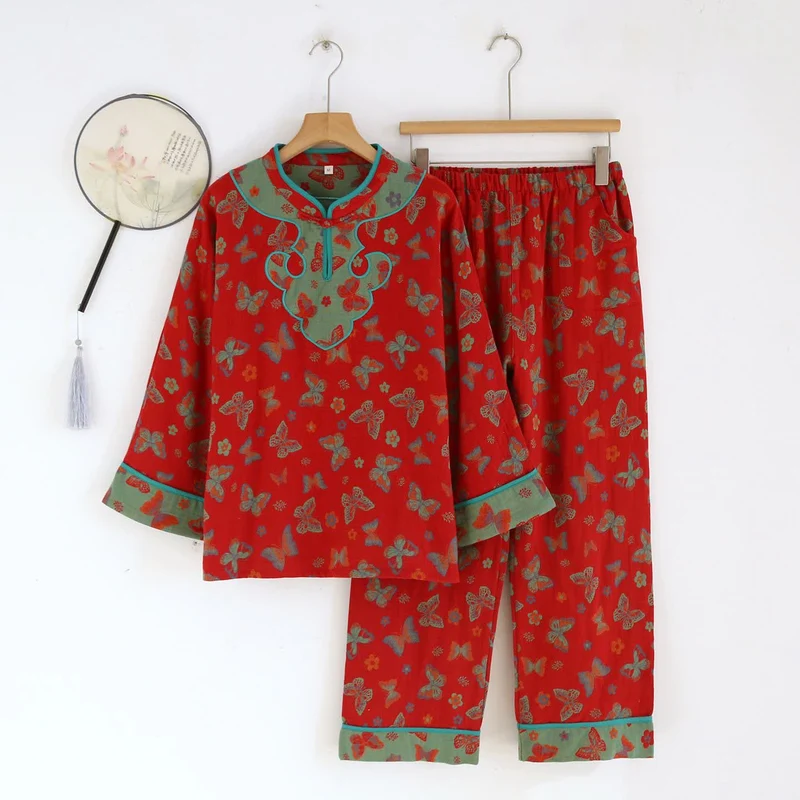 Pyjama-Set aus Baumwolle im orientalischen Schmetterlingsstil