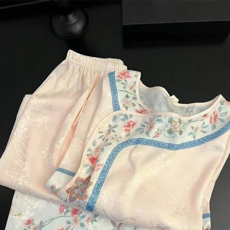 Retro Hanfu-inspiriertes Blumenpyjama-Set