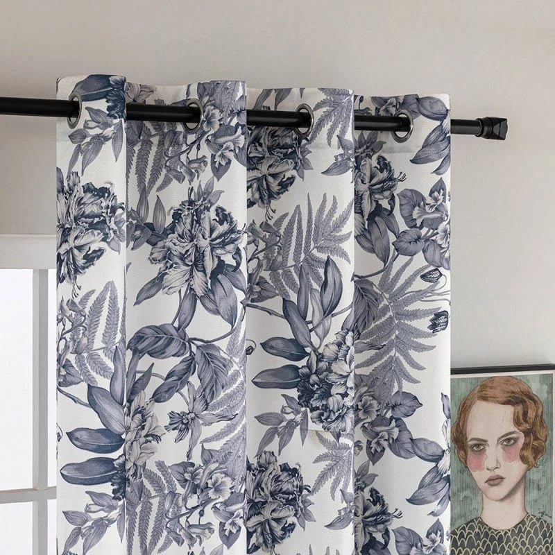 Vorhang im Landhausstil mit Blumen- und Blättermuster