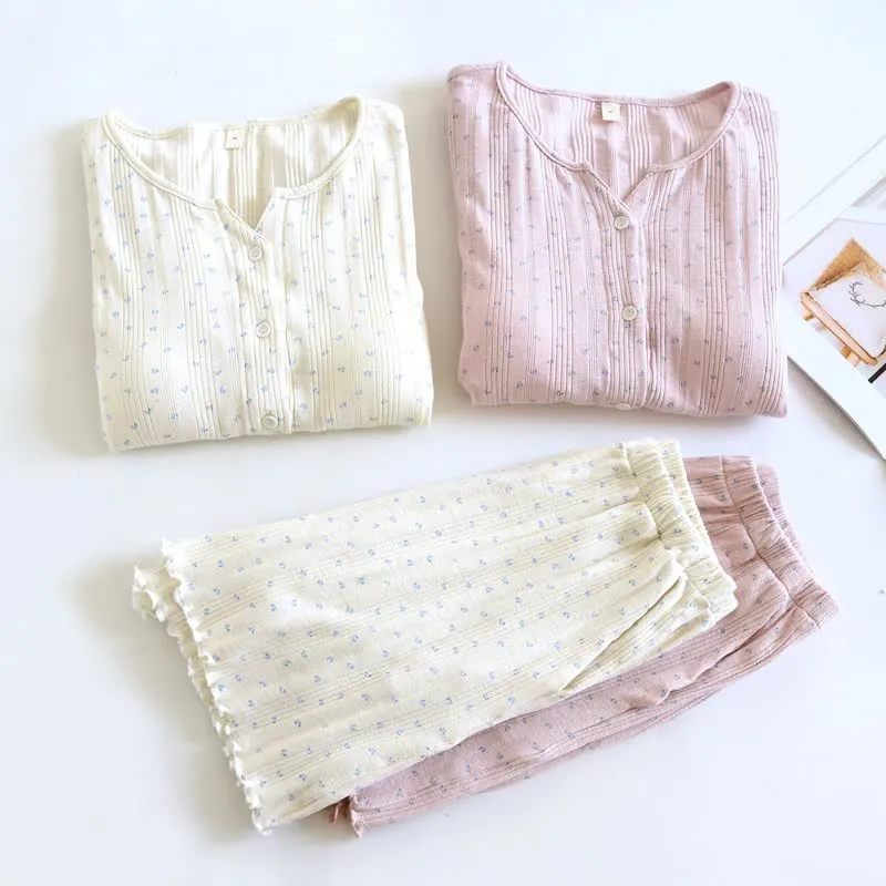 Pyjama-Set aus Baumwoll-Jacquard mit ländlichem Blumenmuster
