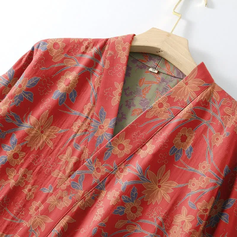 Vintage-Bademantel aus rustikalem Baumwolljacquard mit Blumenmuster