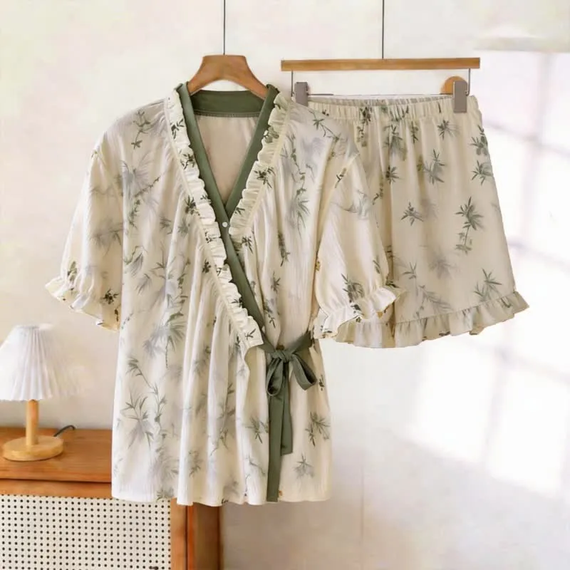 Eleganter Pyjama mit Bambusblatt-Rüschenärmeln