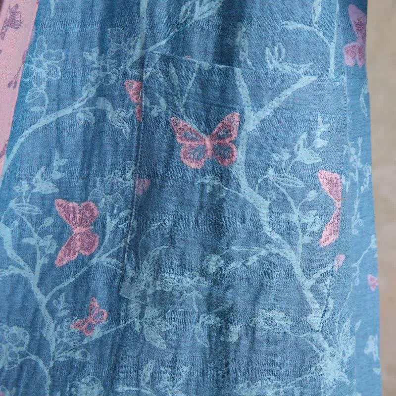 Eleganter Kimono-Bademantel aus Baumwollgaze mit Blumenmuster und Schmetterlingsmotiven