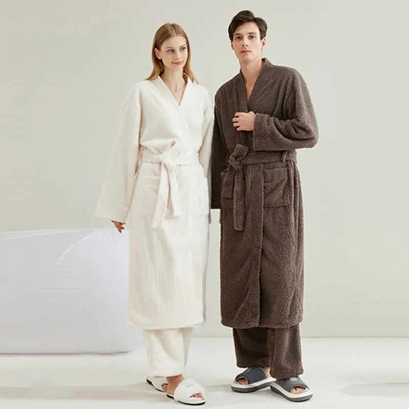 Partner-Bademantel-Hosen-Set in passenden Unifarben