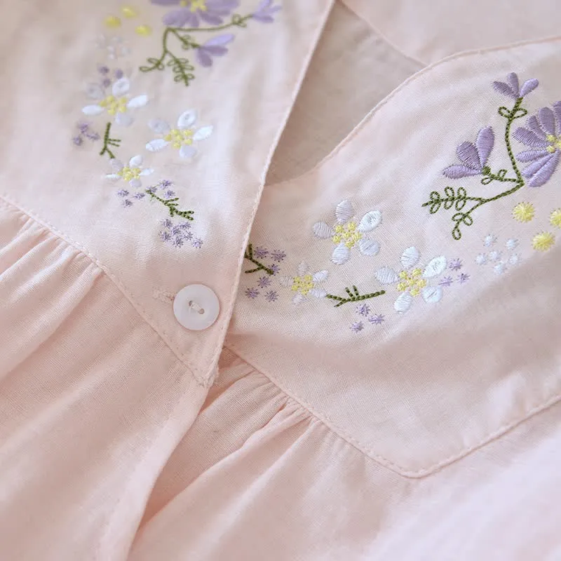 Kimono-Loungewear aus Baumwollgaze mit Blumenstickerei