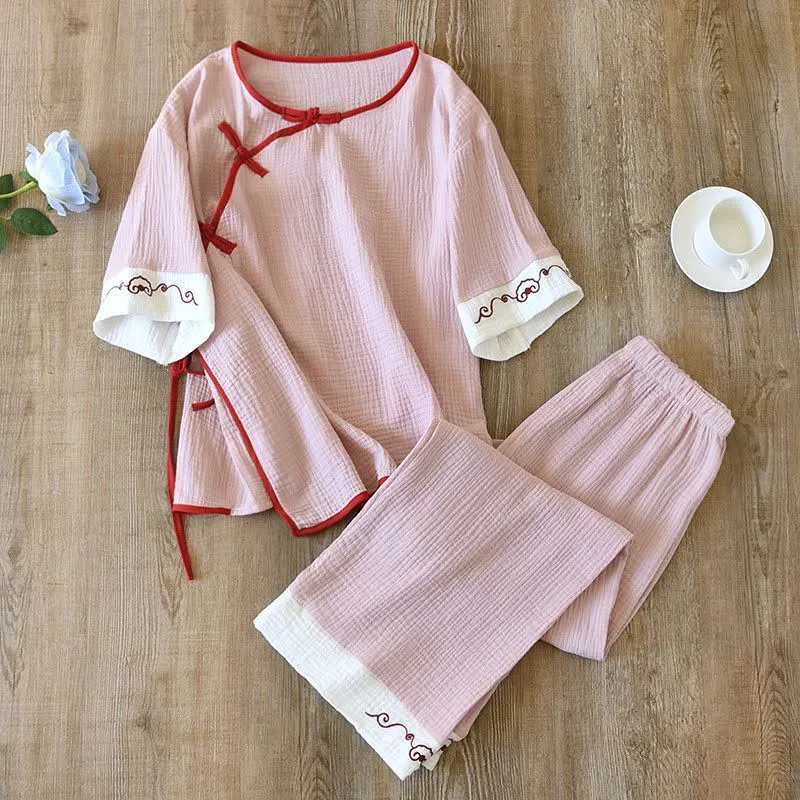 Loungewear im orientalischen Stil aus Baumwollgaze, Kimono