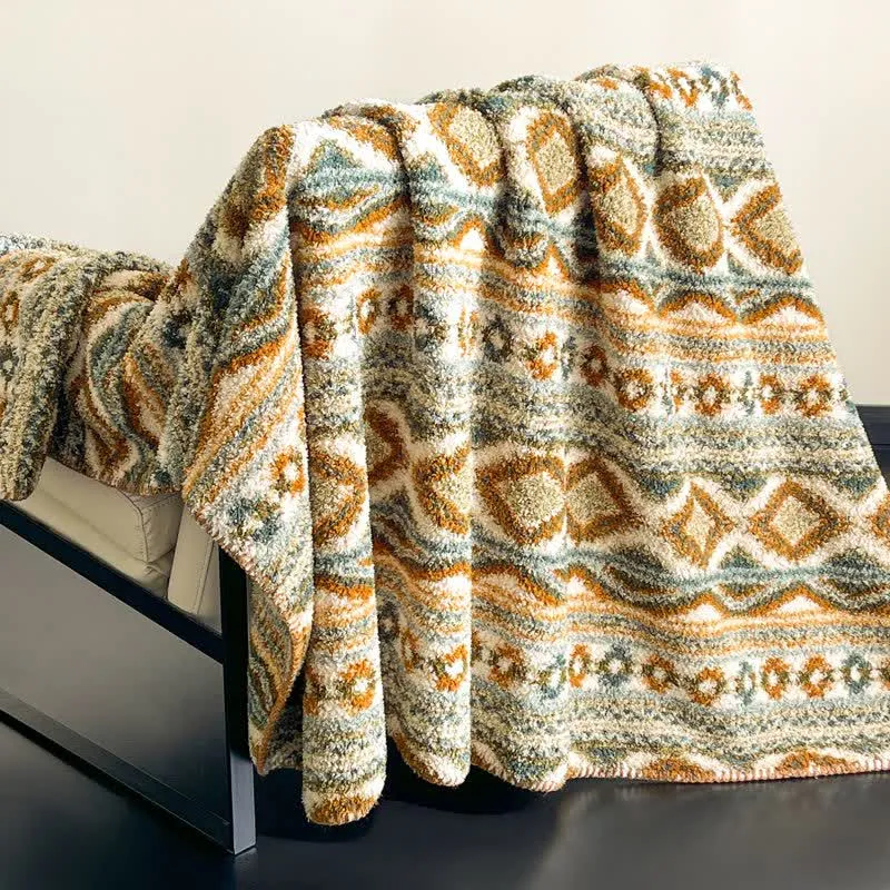 Flauschige Tagesdecke im Bohème-Stil