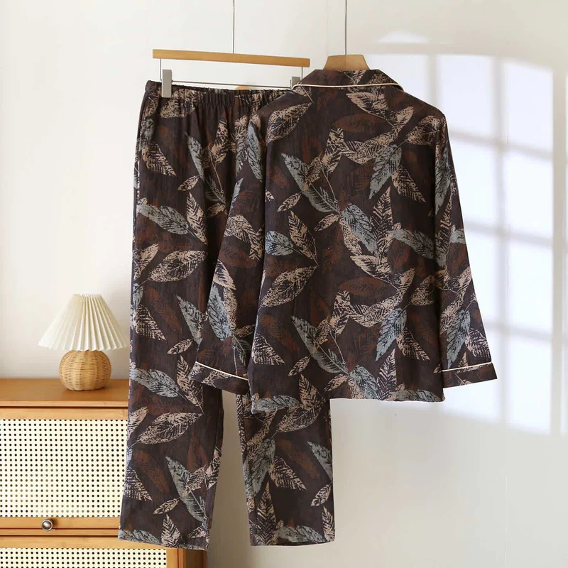 Loungewear aus Baumwollgaze mit künstlerischem Blattjacquardmuster