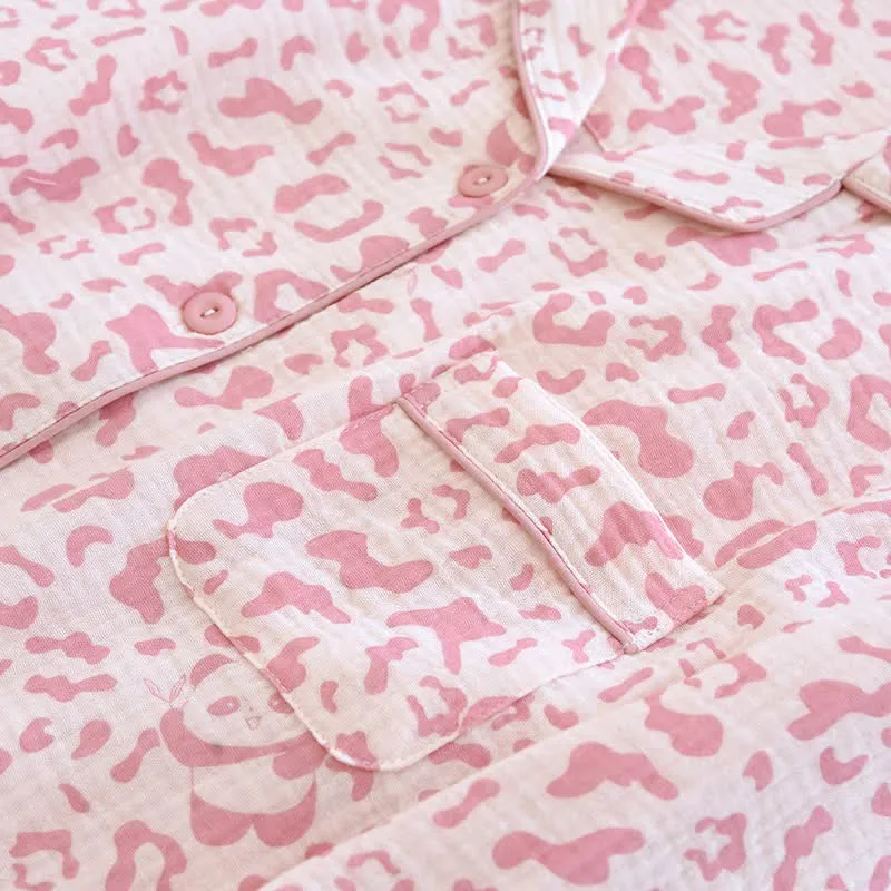 Loungewear-Set aus Baumwolle mit Leopardenmuster in sanften Farbtönen