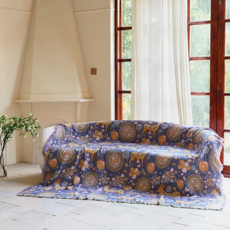 Wendbare Baumwollgaze-Steppdecke mit Blumen- und Hirschmotiv