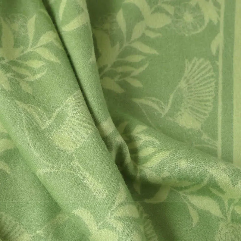 Grüne, künstlerische, botanische Quasten-Überwurfdecke