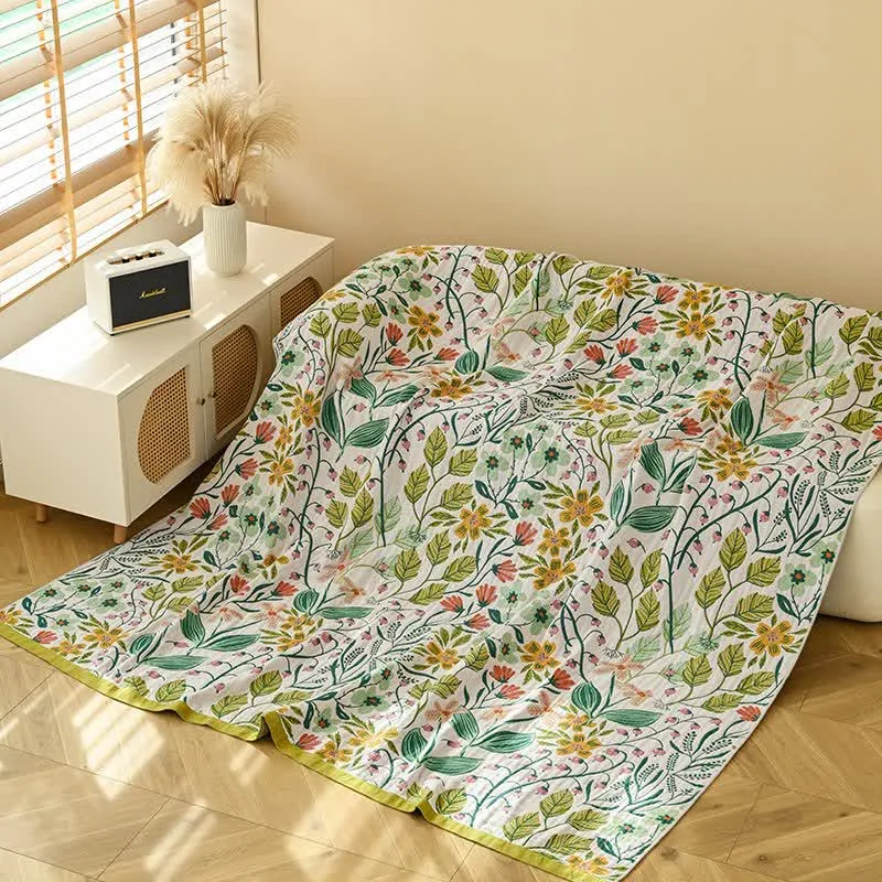 Ownkoti Baumwollgaze-Steppdecke mit grünem Blatt und Blumenmuster