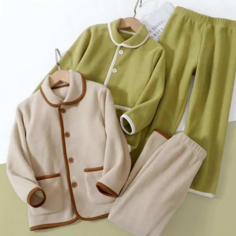 Einfarbiger, warmer Plüsch-Kinderpyjama-Set