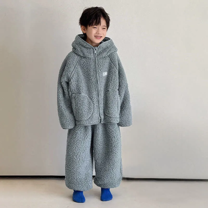 Einfarbiges Kinder-Loungewear-Set mit Kapuze und Reißverschluss