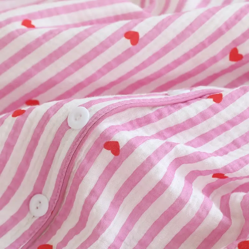 Pyjama-Set aus Baumwollgaze mit Streifen und Herzmuster