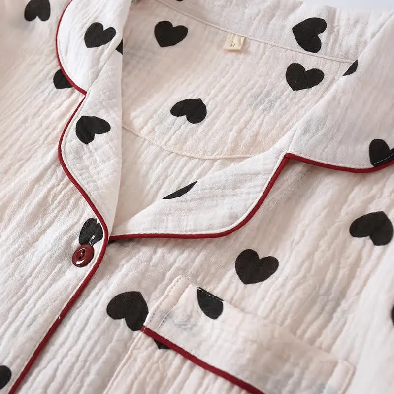 Schwarzes Herz-Pyjama-Set aus reiner Baumwolle