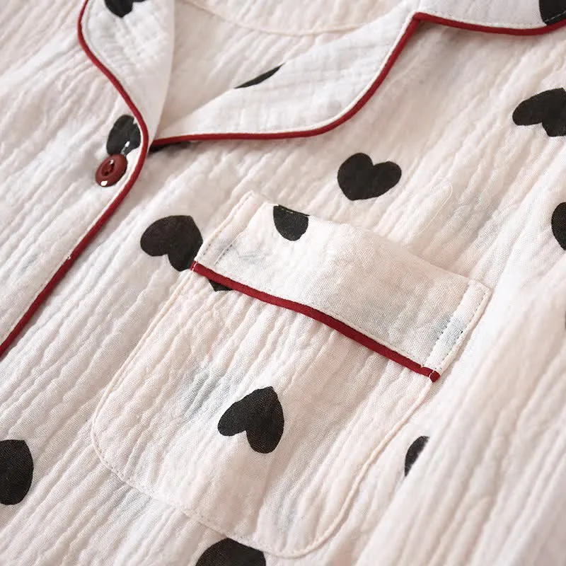 Schwarzes Herz-Pyjama-Set aus reiner Baumwolle