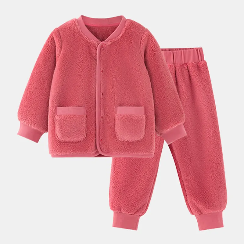 Einfarbiger Plüsch-Babybademantel