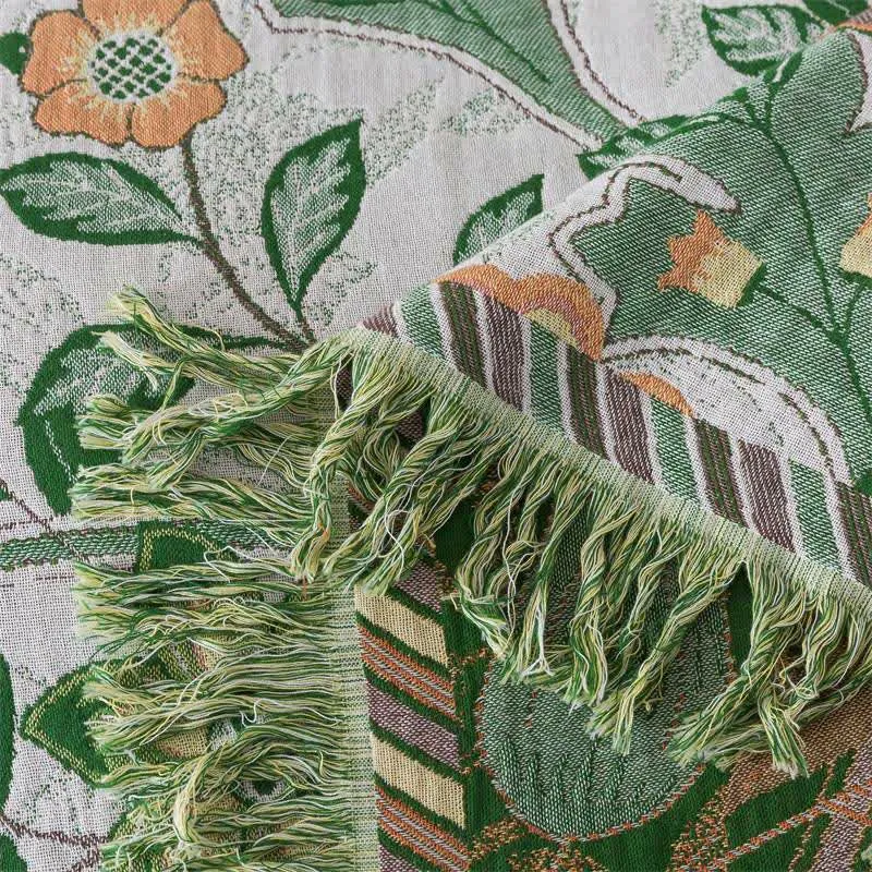 Ownkoti Refresh Floral Sofadecke aus Baumwollgaze mit Quasten