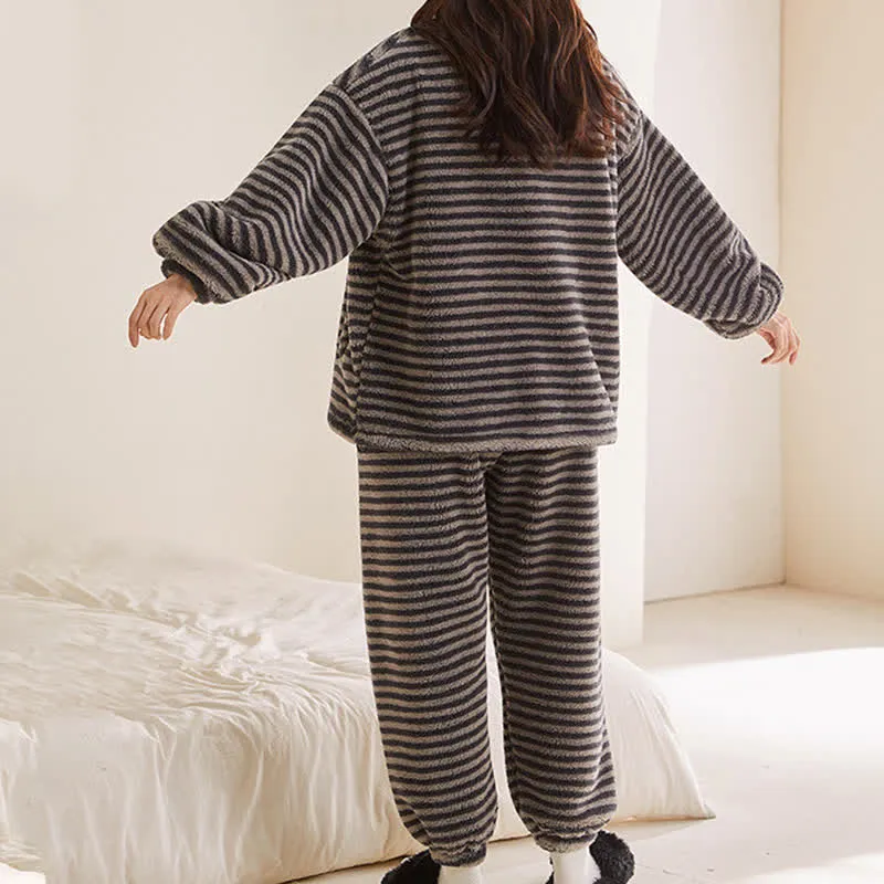 Ownkoti Gestreiftes Plüsch-Loungewear-Set mit Reißverschluss