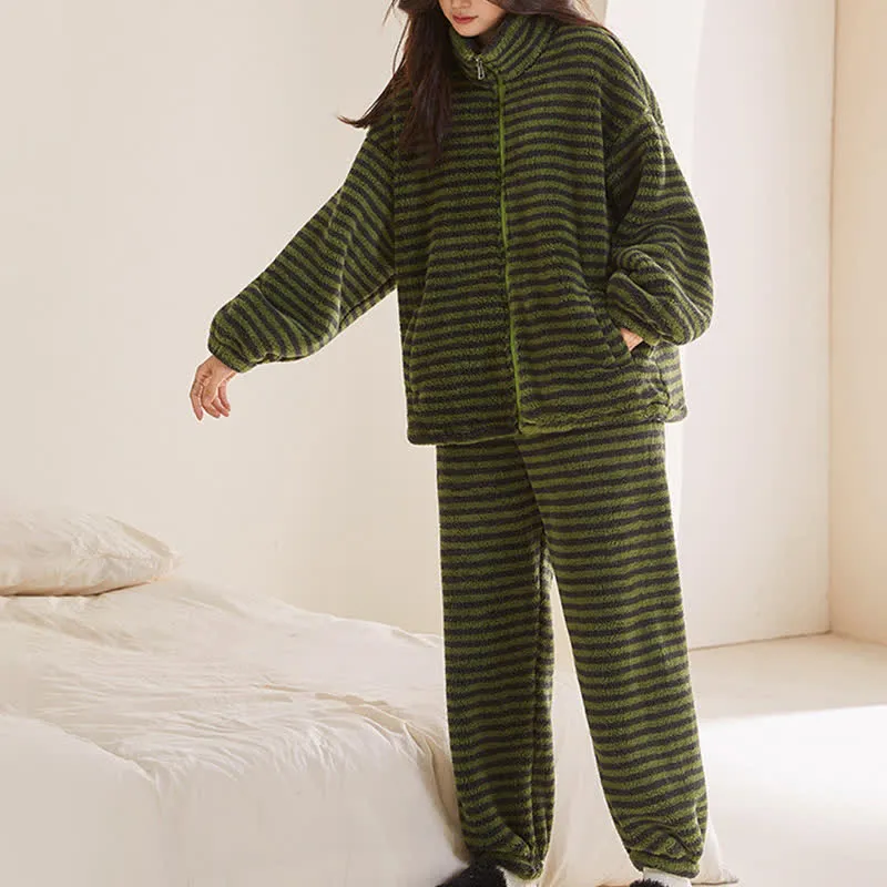 Ownkoti Gestreiftes Plüsch-Loungewear-Set mit Reißverschluss
