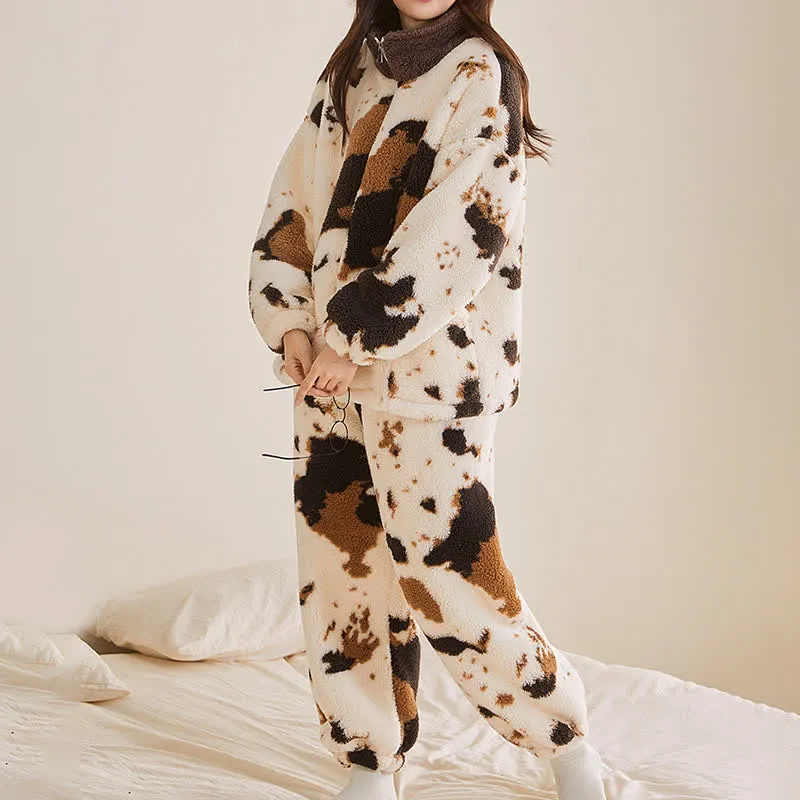 Ownkoti Fleece-Loungewear-Set mit künstlerischem Print
