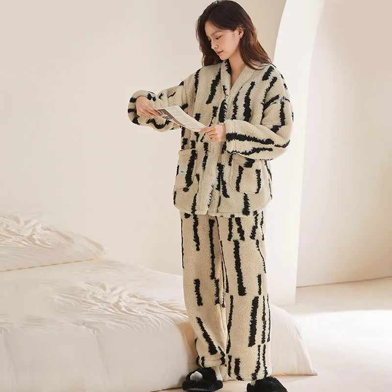 Ownkoti Fleece-Loungewear-Set mit vertikalen Streifen