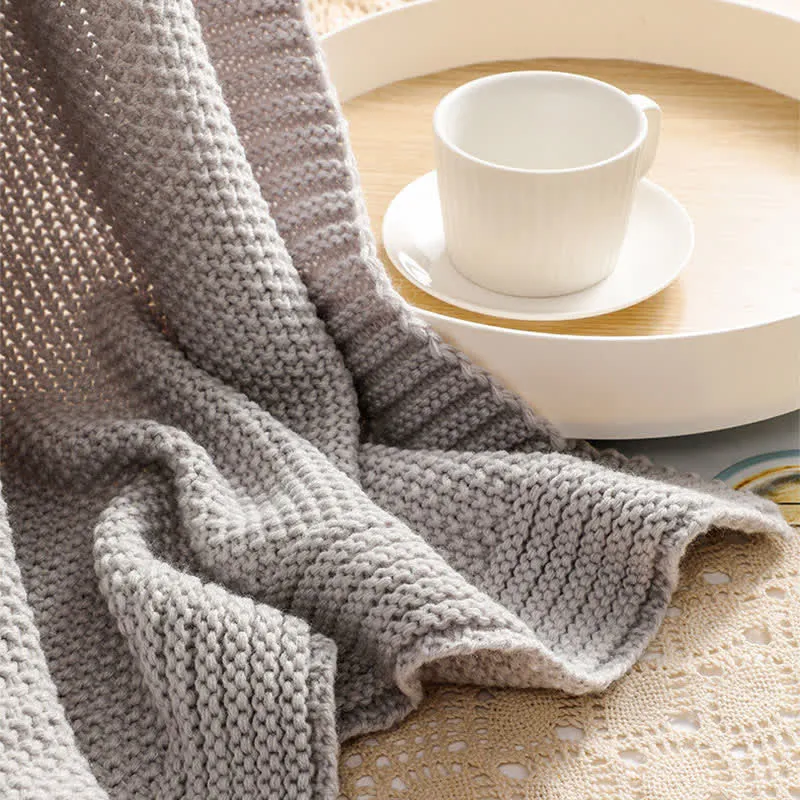 Ownkoti Einfache einfarbige Strickdecke