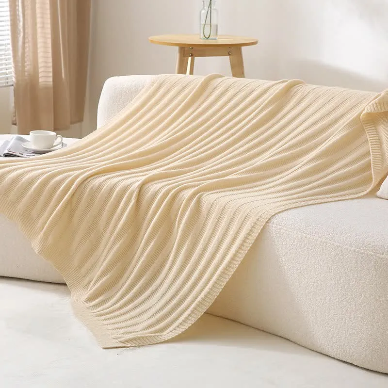 Ownkoti Strickdecke mit einfarbigen Streifen und Struktur