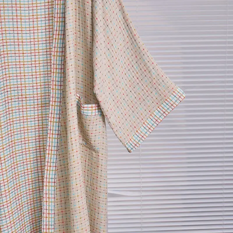 Bunter Kimono-Bademantel aus Baumwollgaze mit Gingham-Muster