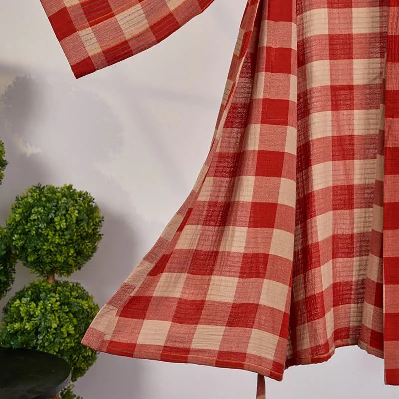 Klassischer karierter Kimono-Bademantel aus Baumwollgaze