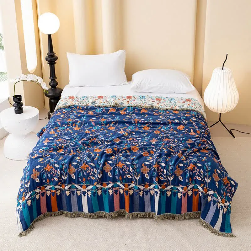Wendesteppdecke aus Baumwolle mit Vintage-Blumenmuster und Quasten