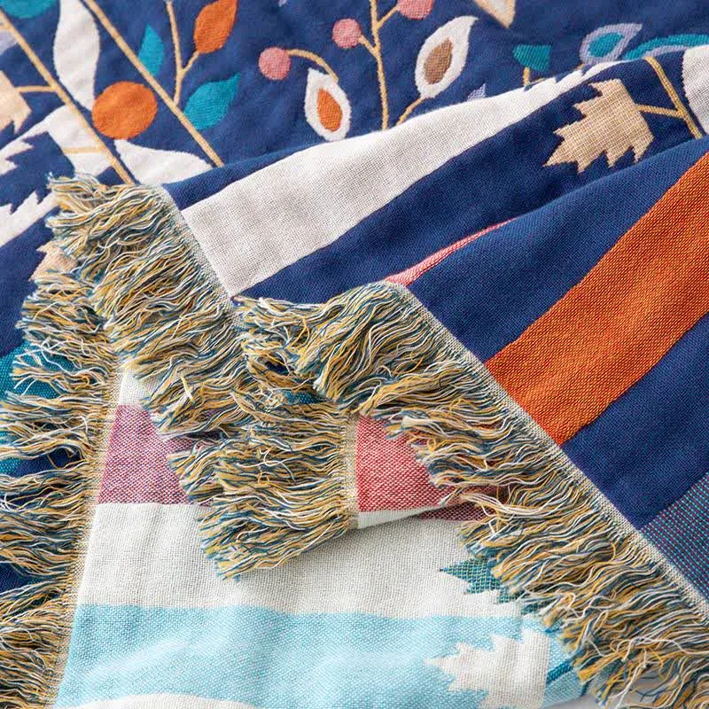Wendesteppdecke aus Baumwolle mit Vintage-Blumenmuster und Quasten