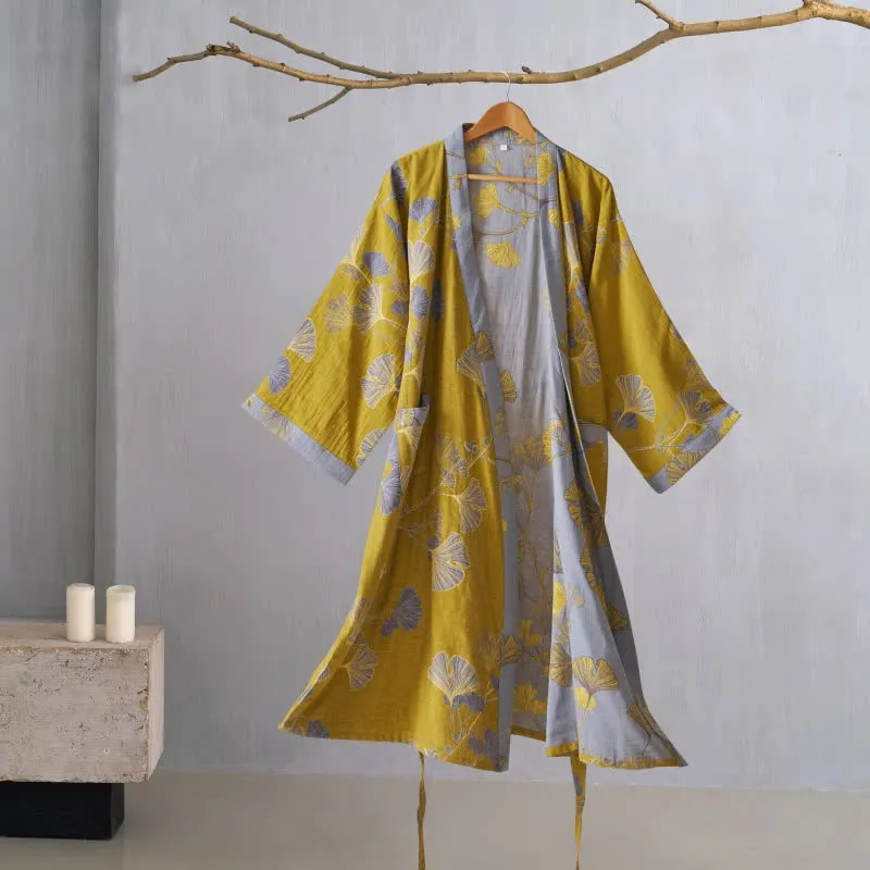 Kimono-Bademantel aus Baumwollgaze und Ginkgo
